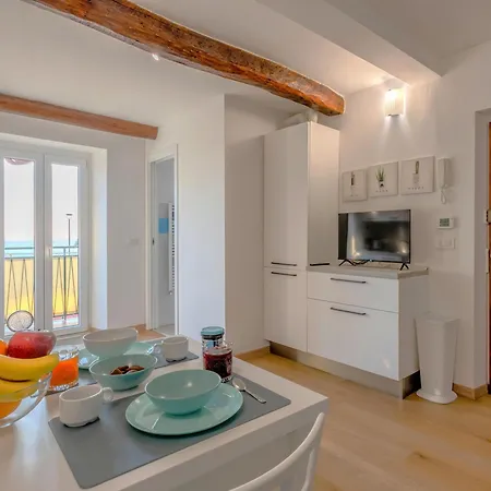Your Sea Escape Apartment
